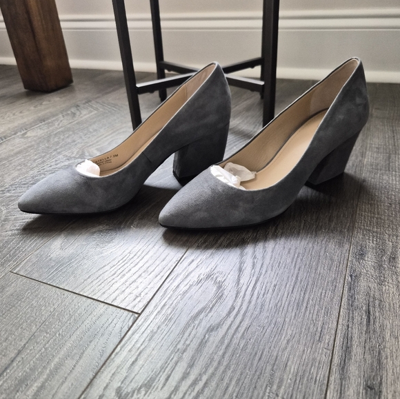 ​Botkier New York Grey Suede Pointed Toe Stella Block Heel Pumps 7.5 - Picture 4 of 7
